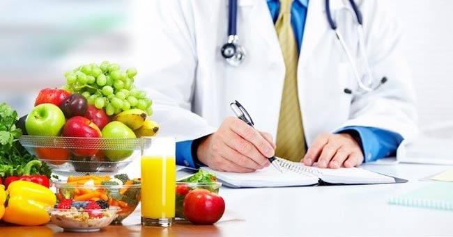 نقش تغذیه در درمان بیماری ها