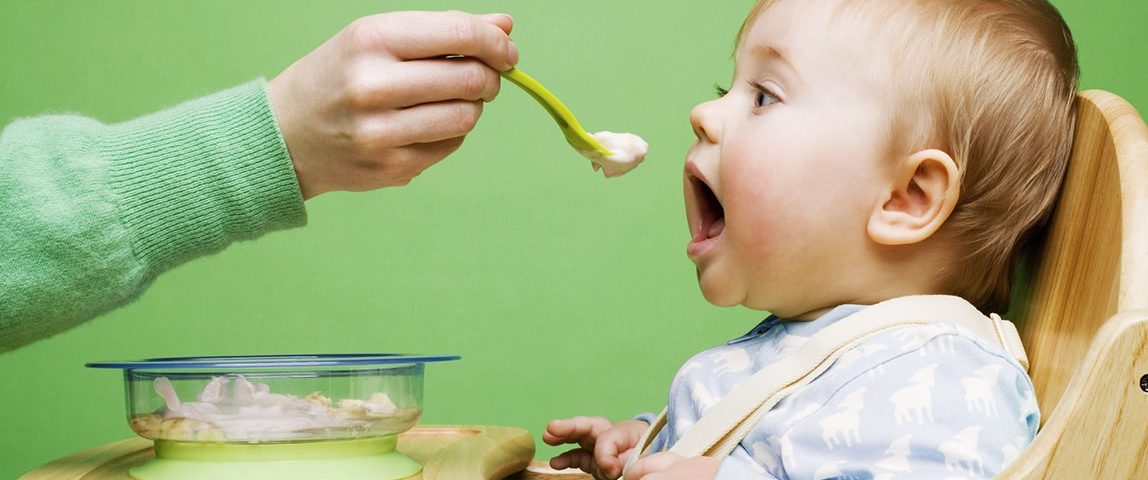 متخصص تغذیه اطفال