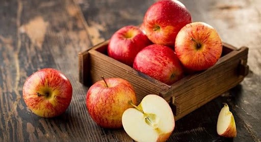 مهم ترین انواع میوه هایی که می توانید آن ها را در این نوع رژیم غذایی مورد مصرف قرار دهید، به شرح ذیل می باشند: