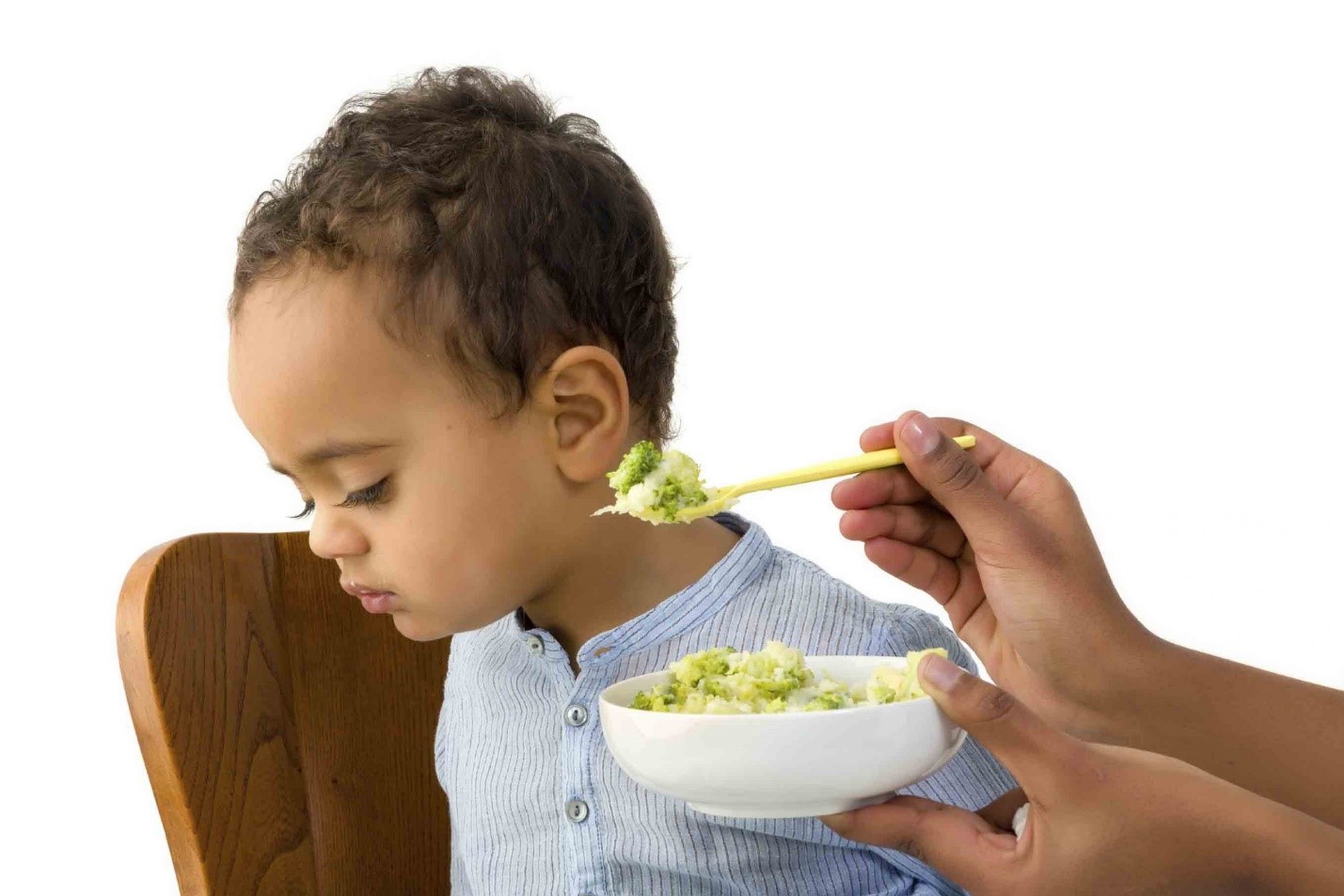 تعیین عادت غذایی با تنظیم برنامه غذای مناسب برای رشد کودک یک ساله